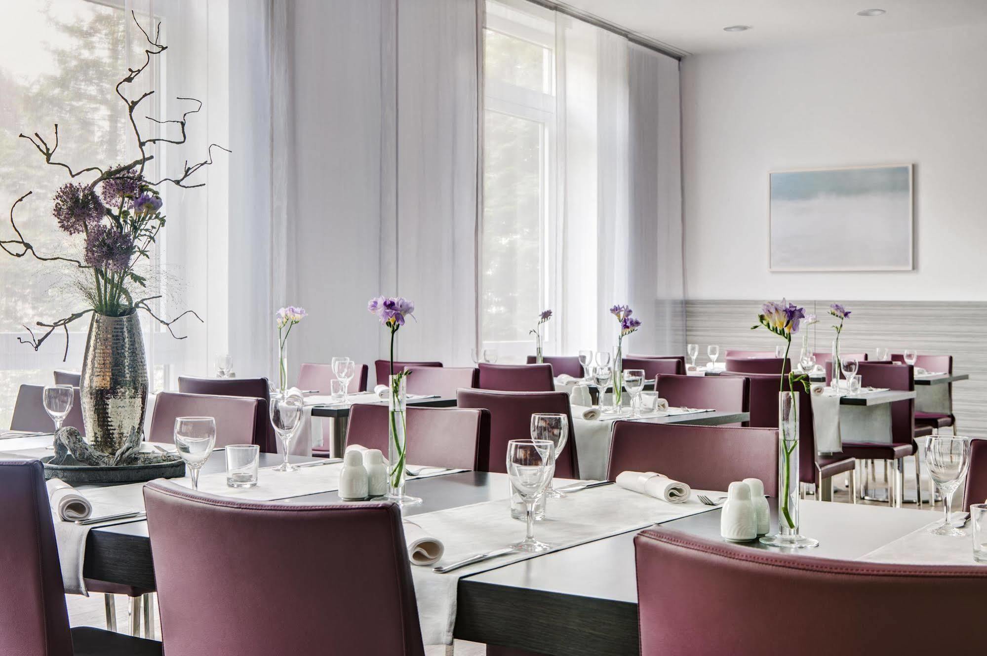 Intercityhotel Rostock Ngoại thất bức ảnh